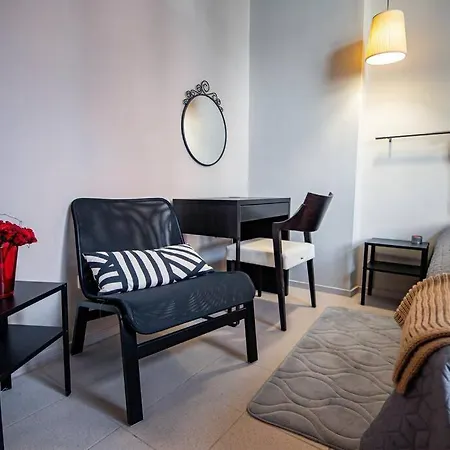 Huge Stylish Monroe 1 / Centre Апартаменти *