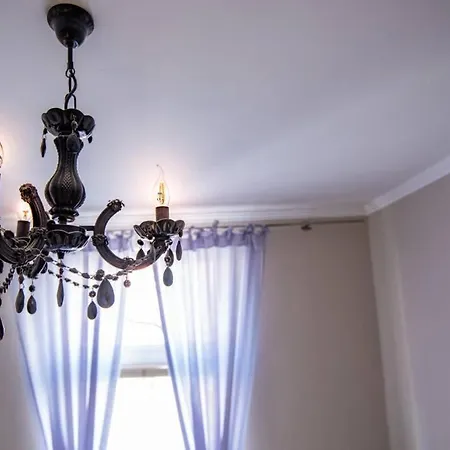 Huge Stylish Monroe 1 / Centre Apartment