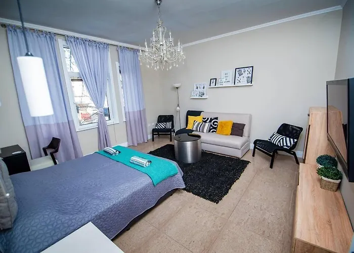 Lägenhet Huge Stylish Monroe 1 / Centre