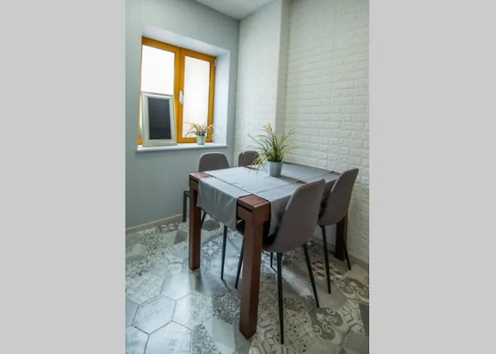 Huge Stylish Monroe 1 / Centre 公寓